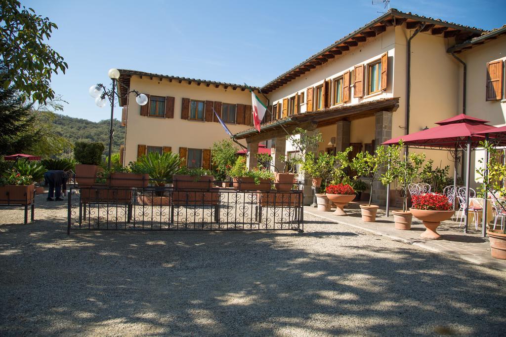 Hotel Del Lago Cavriglia Ngoại thất bức ảnh