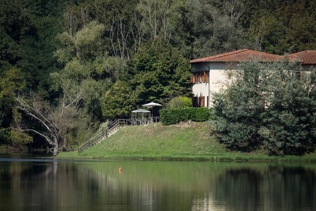 Hotel Del Lago Cavriglia Ngoại thất bức ảnh
