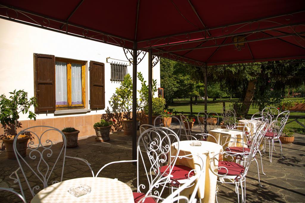 Hotel Del Lago Cavriglia Ngoại thất bức ảnh